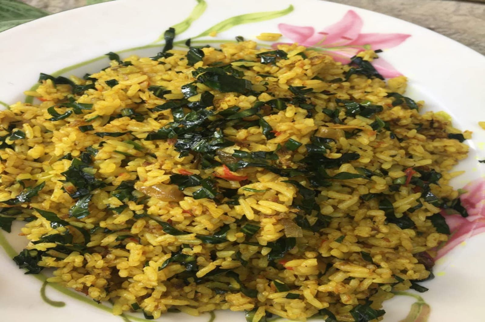 Nasi Goreng Mengkudu, Kuliner Unik Betawi Bekasi yang Bikin Nostalgia