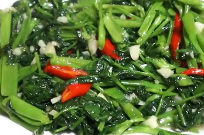 Rahasia di Balik Lezatnya Cah Kangkung Saus Tiram, Menu Sederhana yang Bikin Nasi Cepat Habis!