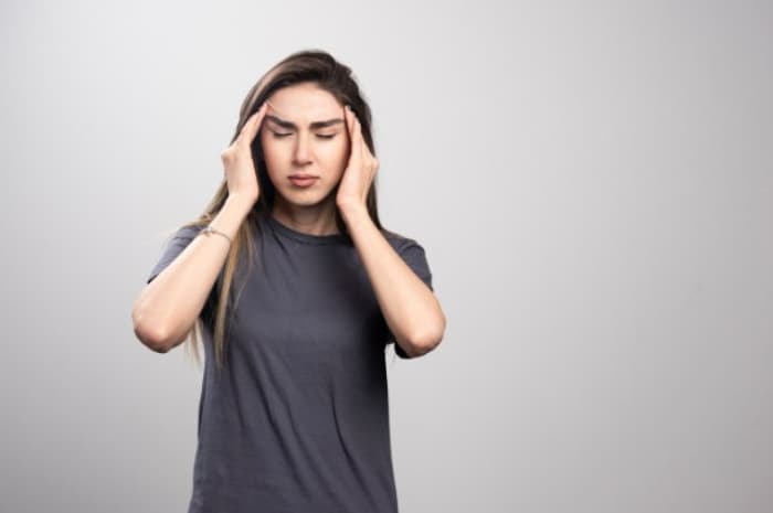 Dokter Saraf Beberkan Cara Mudah Cegah Migrain Saat Cuaca Panas