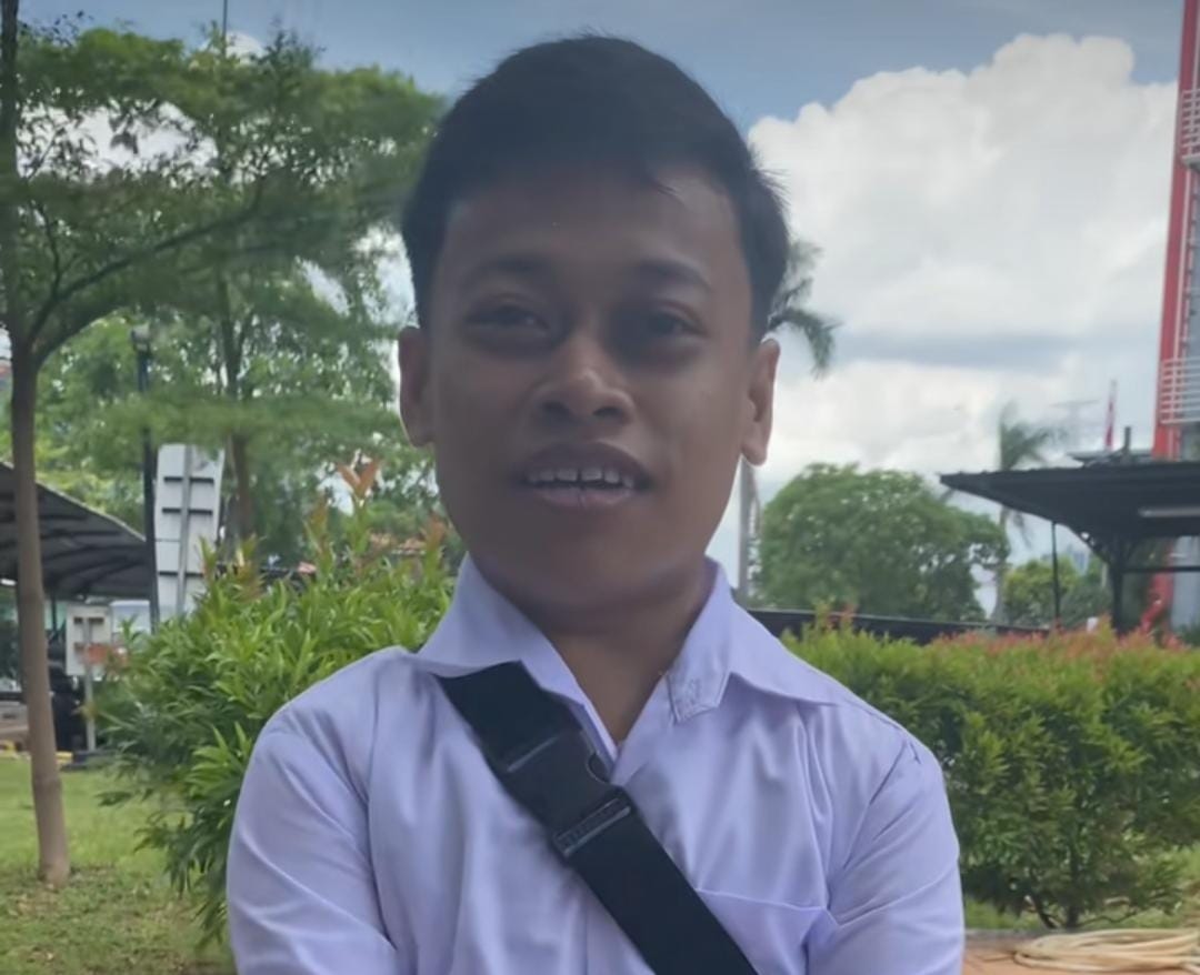 Gubernur Pramono Turut Wawancarai Zidan, Pria Disabilitas yang Kini Jadi Karyawan Transjakarta