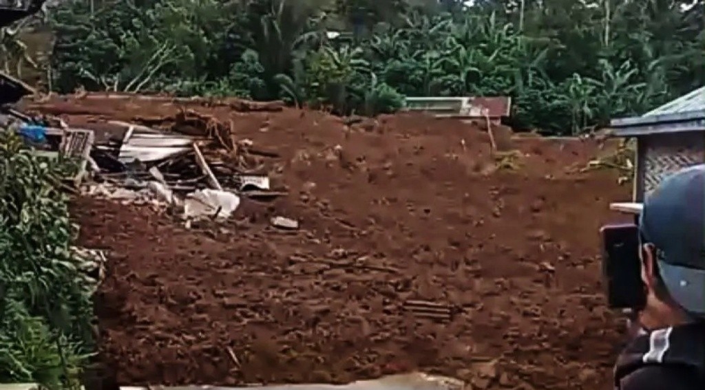 Tanah Longsor di Banjarnegara, BPBD Sebut 27 Korban Masih Hilang dan Dua Orang Meninggal Dunia