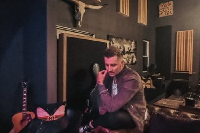 Jakarta Bersiap! Secondhand Serenade Bawa Orkestra ke Senayan untuk Rayakan 20 Tahun "Awake"