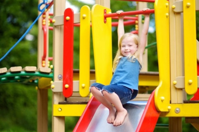 Sebelum Ajak Anak Bermain ke Playground, Pastikan Kamu Tahu 3 Poin Penting Ini