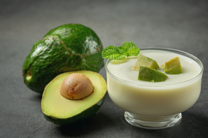 Ternyata Ini Manfaat Tersembunyi di Balik Campuran Alpukat dan Susu