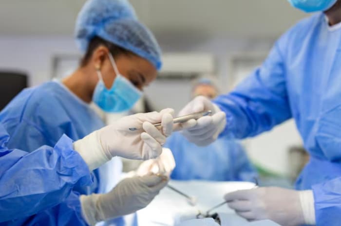 Terungkap! 5 Makanan yang Paling Direkomendasikan Dokter Pasca Operasi