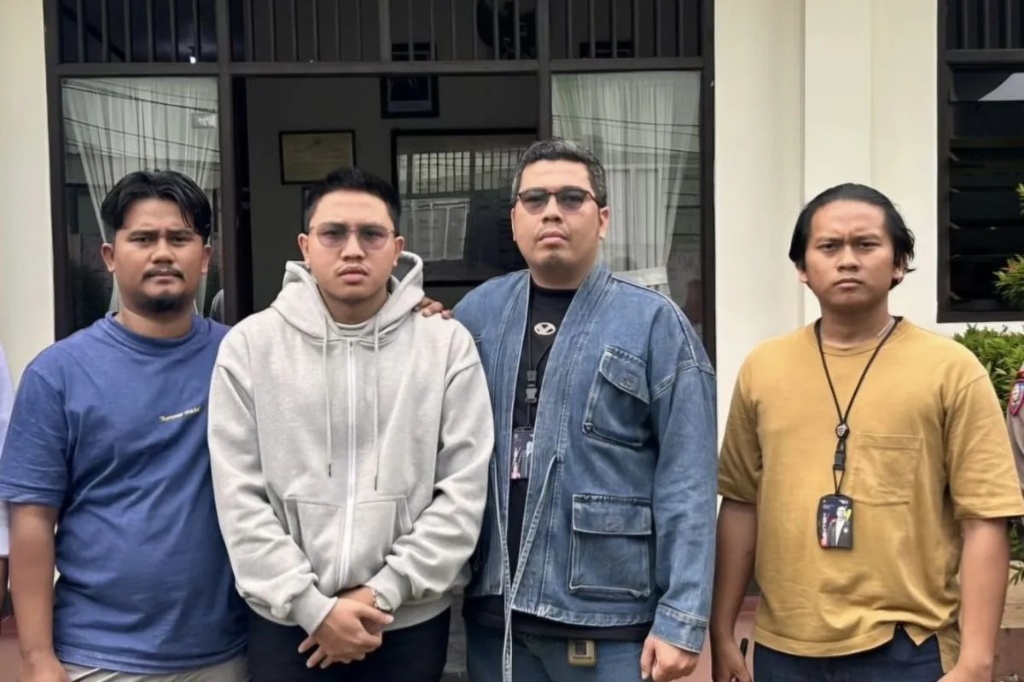 Penghina Suku Sunda Ditangkap! YouTuber Resbob Diamankan Polda Jabar di Jawa Timur