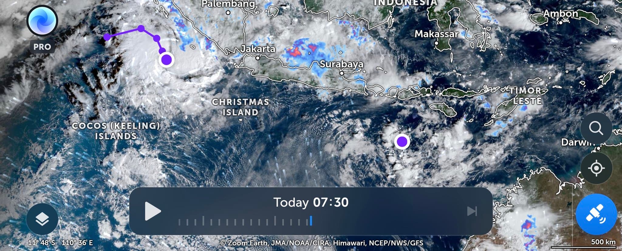 Ancaman Bibit Siklon Tropis! BMKG Peringatkan Gelombang Tinggi Hingga 4 Meter di Perairan Indonesia