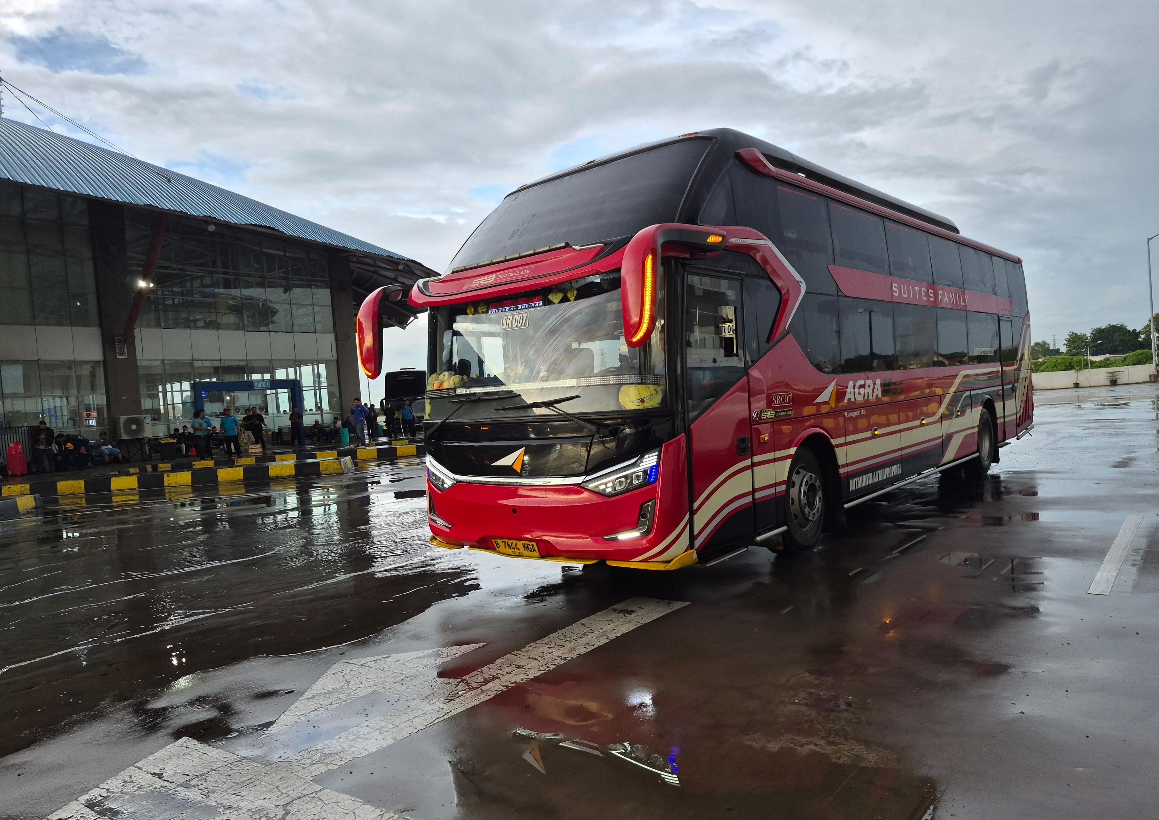 Siaga Nataru 2025/2026, Pemprov DKI Siapkan 7 Terminal dan Ribuan Personel demi Kelancaran Mudik