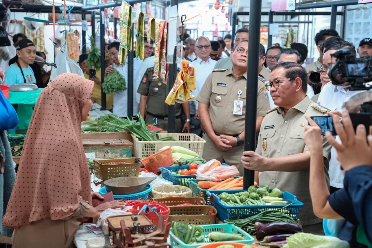 Usai Mangkrak 5 Tahun, Pasar Kombongan Jakpus Kembali Diresmikan Gubernur Pramono, Kini Mampu Tampung 121 Kios