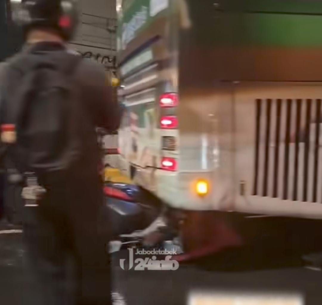 Viral Transjakarta Kecelakaan di Flyover Cijantung Jakarta Timur, Humas: Tidak Ada Korban Jiwa Karena Bus dalam Keadaan Kosong