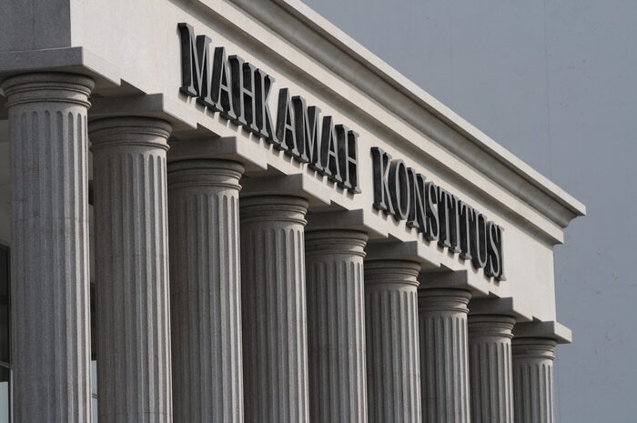MK Ketok Palu, Anggaran MBG Wajib Dikeluarkan dari Anggaran Pendidikan